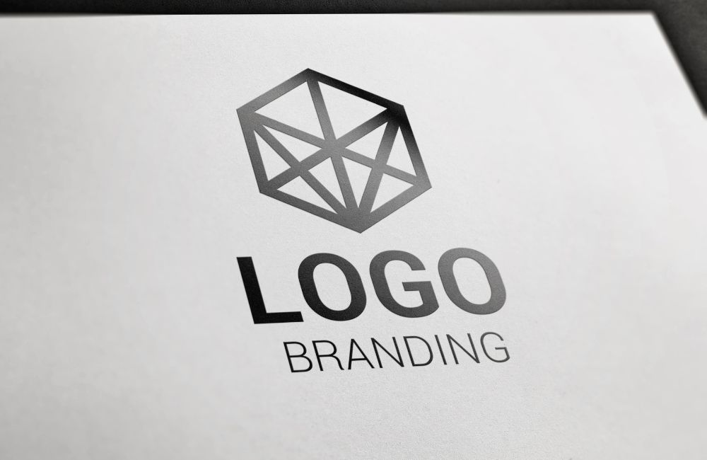 progettazione grafica del logo aziendale